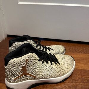 Air Jordan Ultra.Fly 'Metallic Copper Coin'